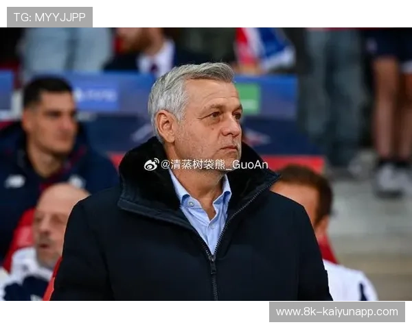 里尔表现不稳，热内西奥面临阵容重建压力